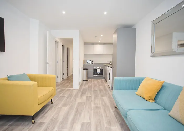 Sea Air - 2 Bedrooms - Parking - Mins To Beach